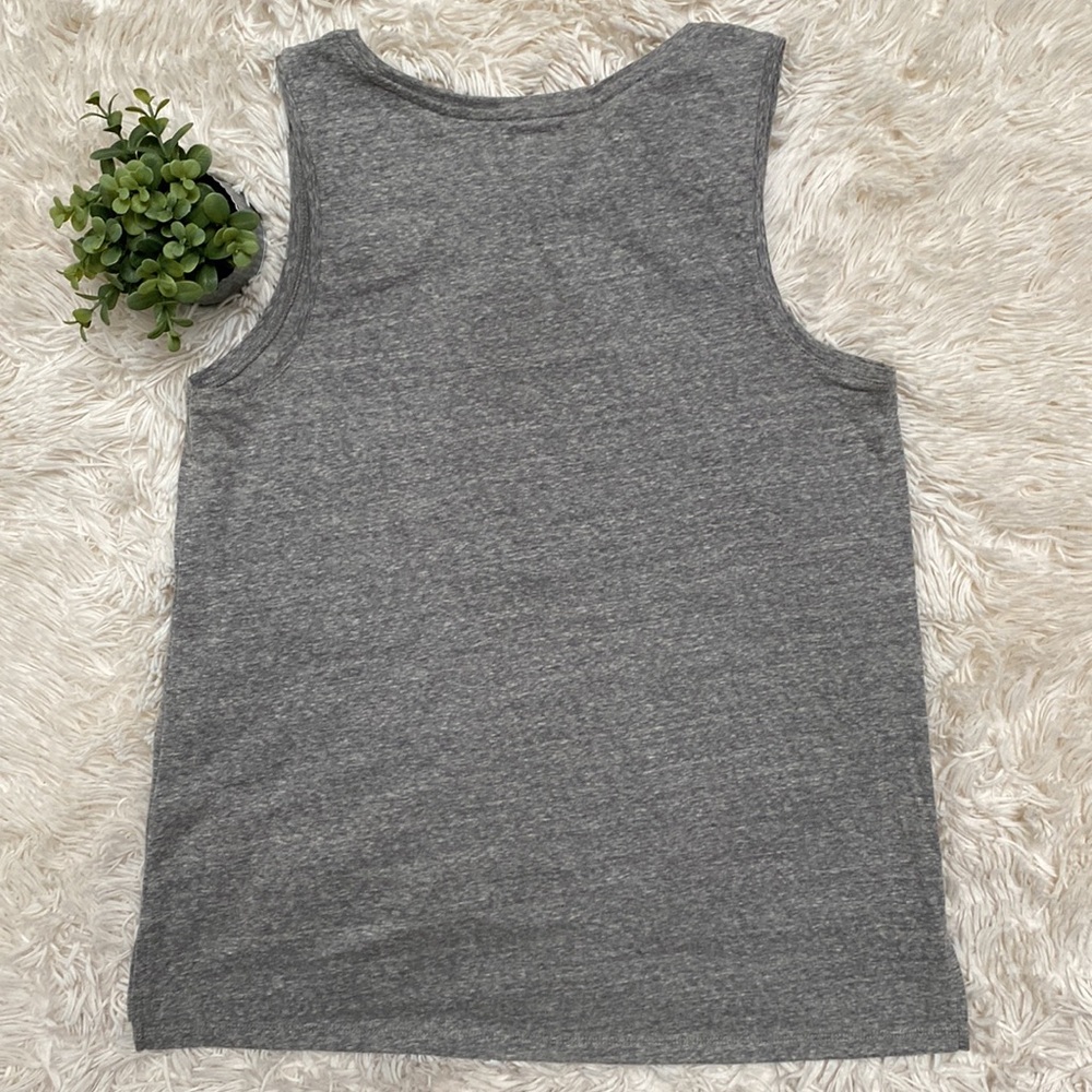 🎉2X HP🎉 Old Navy Patriotic Graphic Tank 💗 Gray Red White & Blue - Picture 4 of 13